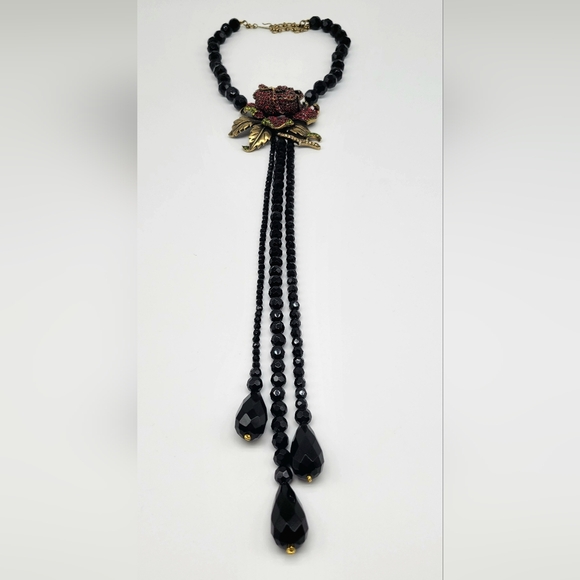 Heidi Daus Garnet Swarovski Crystal Red Rose Statement Lariat with LONG tassels - Picture 13 of 15